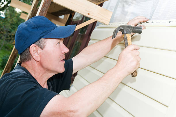Affordable siding repair and maintenance services in Wausau, WI